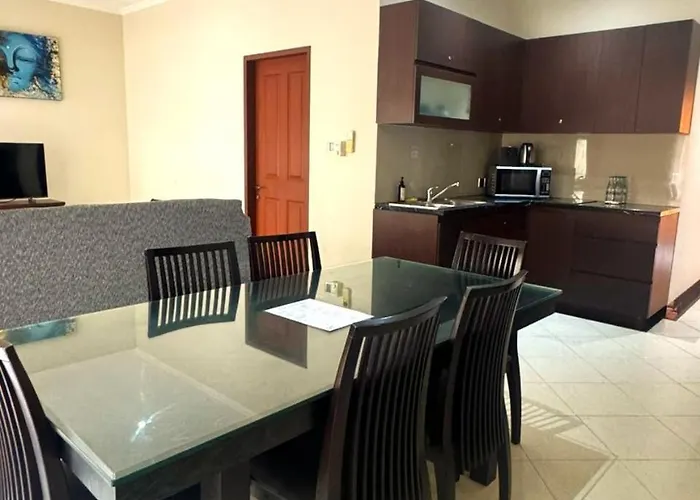 Апартаменты Town House *